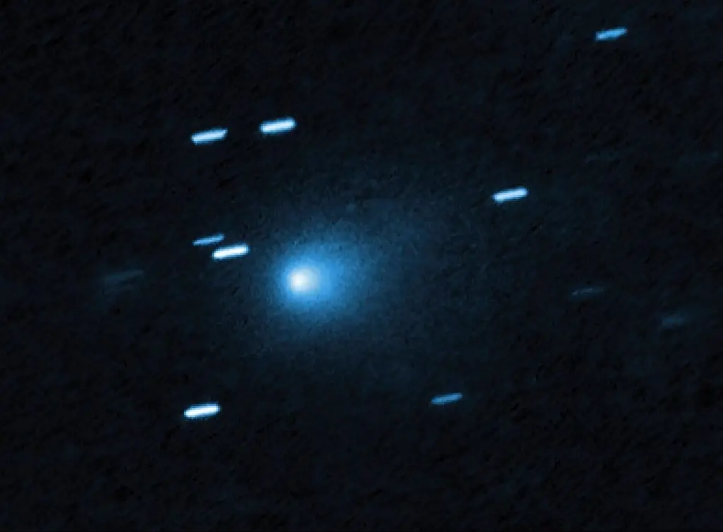 Hubble telescope captures 3I/ATLAS brightening as it nears the Sun.
